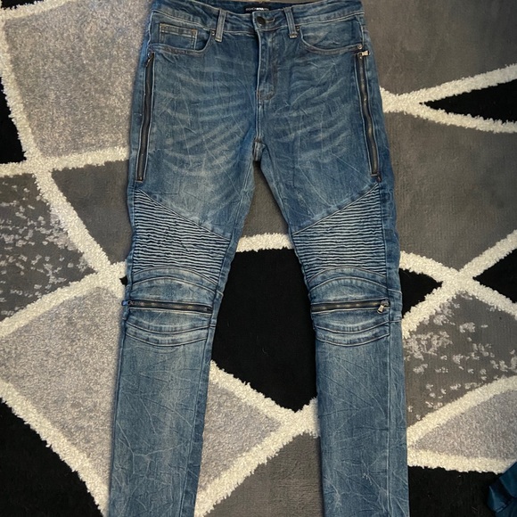 Fashion Nova Other - FashionNova Mens Ripped Slim Taper Jeans- Medium Wash